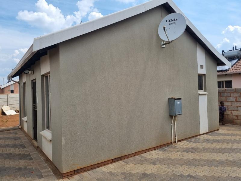 2 Bedroom Property for Sale in Sky City Gauteng
