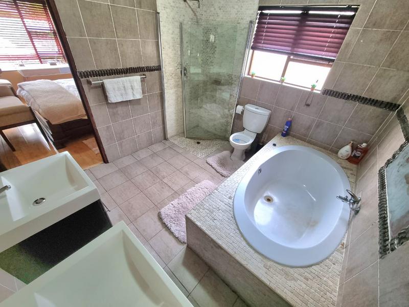 3 Bedroom Property for Sale in Helderwyk Gauteng