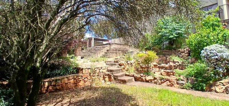 4 Bedroom Property for Sale in Ontdekkerspark Gauteng