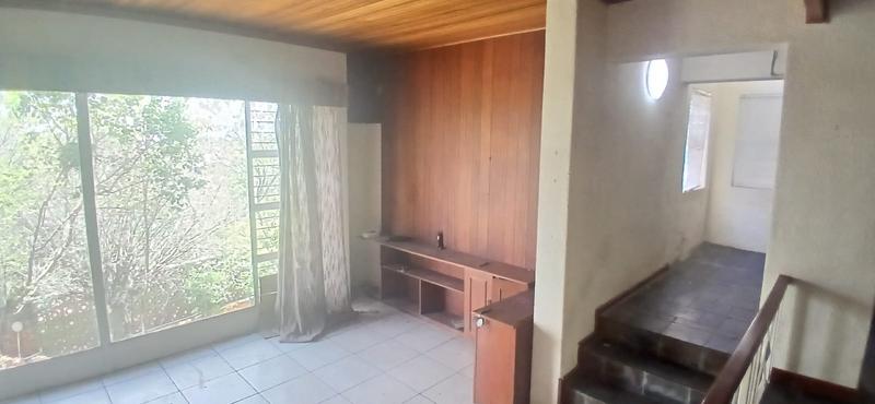 4 Bedroom Property for Sale in Ontdekkerspark Gauteng