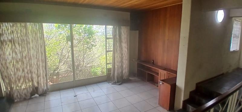 4 Bedroom Property for Sale in Ontdekkerspark Gauteng