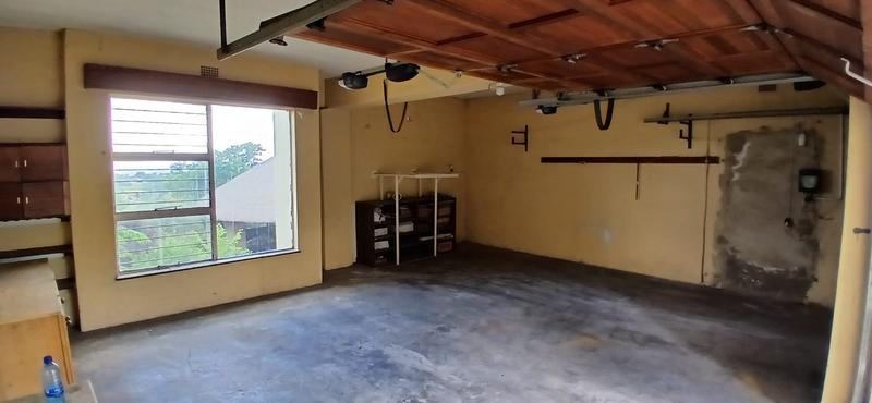 4 Bedroom Property for Sale in Ontdekkerspark Gauteng