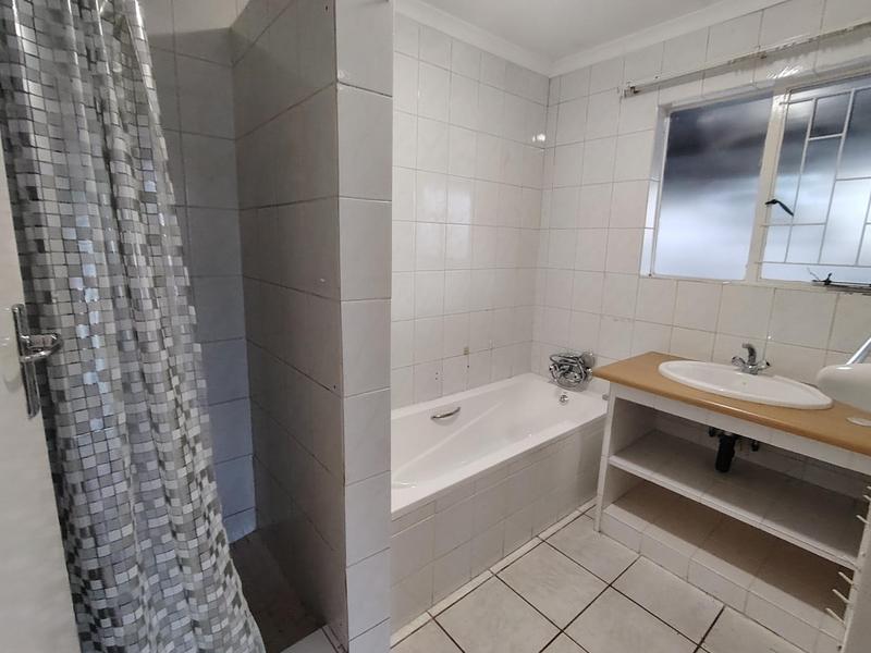 To Let 2 Bedroom Property for Rent in Wierda Park Gauteng