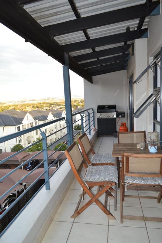 2 Bedroom Property for Sale in Greenstone Hill Gauteng