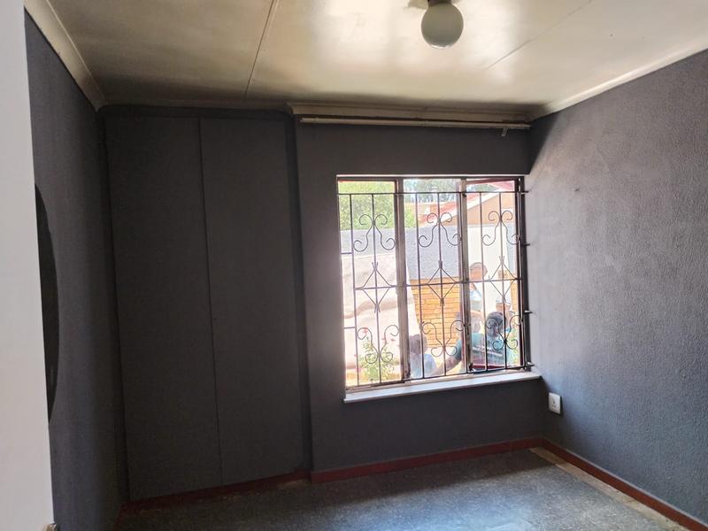 4 Bedroom Property for Sale in Mid Ennerdale Gauteng