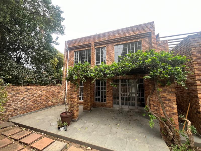 3 Bedroom Property for Sale in Waterkloof A H Gauteng
