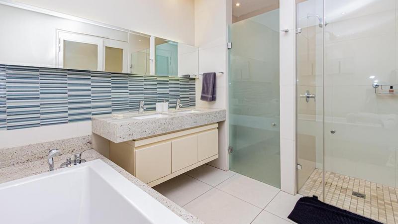 To Let 2 Bedroom Property for Rent in Morningside Gauteng