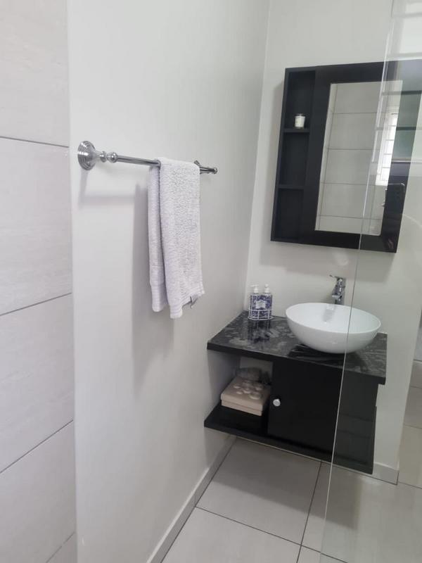 To Let 2 Bedroom Property for Rent in Strathavon Gauteng