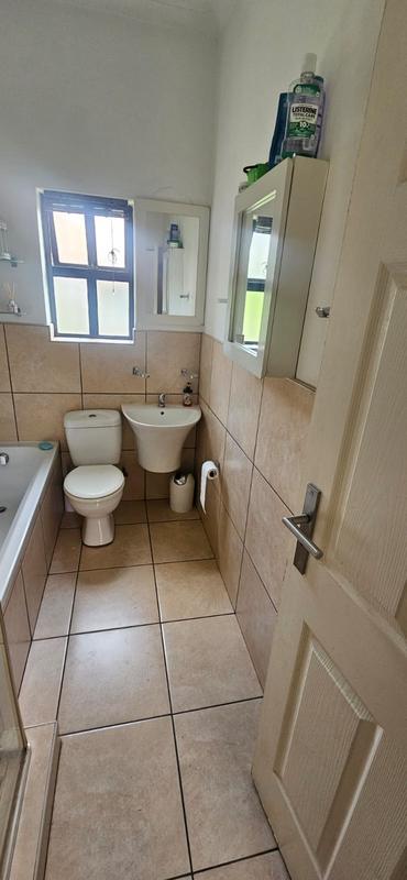 3 Bedroom Property for Sale in Lakefield Gauteng