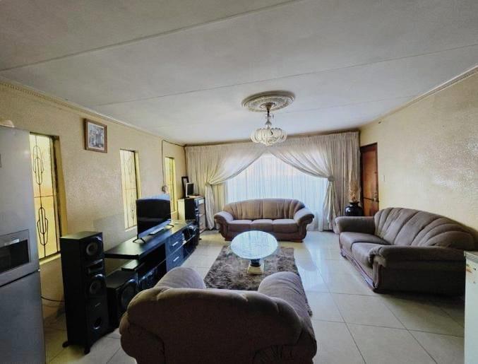 3 Bedroom Property for Sale in Tembisa Gauteng