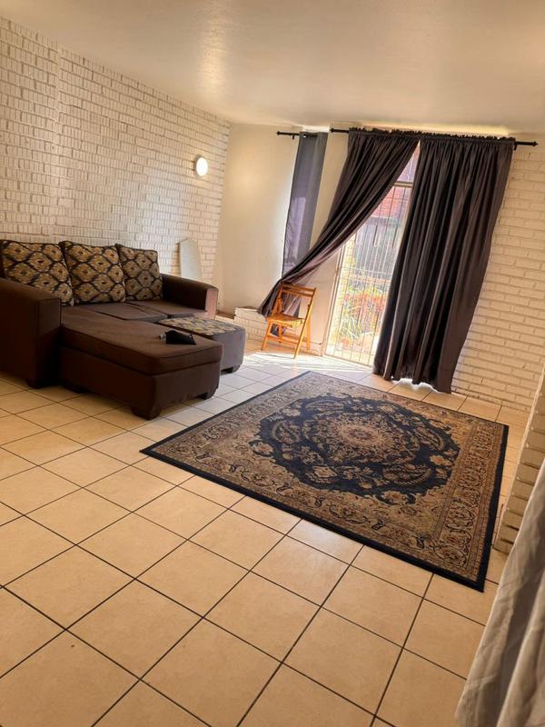 1 Bedroom Property for Sale in Malvern East Gauteng