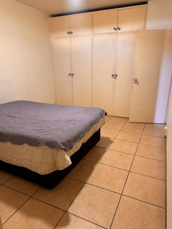 1 Bedroom Property for Sale in Malvern East Gauteng