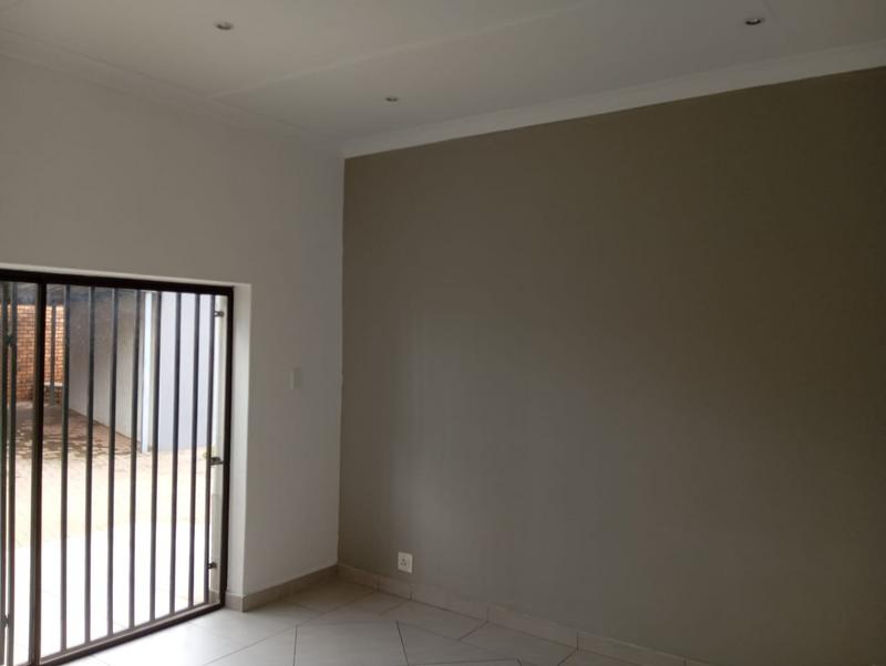 To Let commercial Property for Rent in Primrose Gauteng