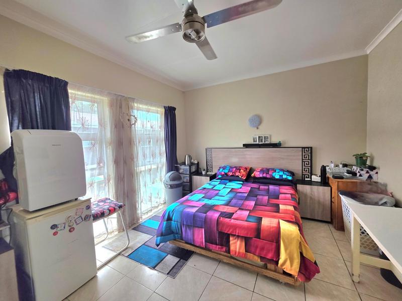 2 Bedroom Property for Sale in Dayanglen Gauteng