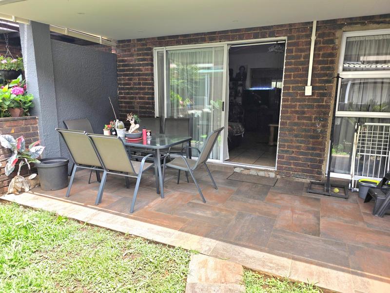 2 Bedroom Property for Sale in Dayanglen Gauteng