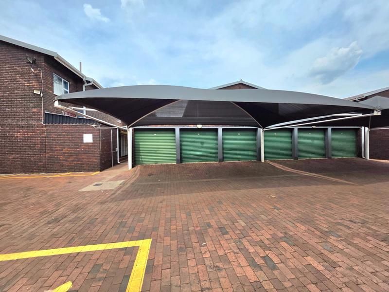 2 Bedroom Property for Sale in Dayanglen Gauteng