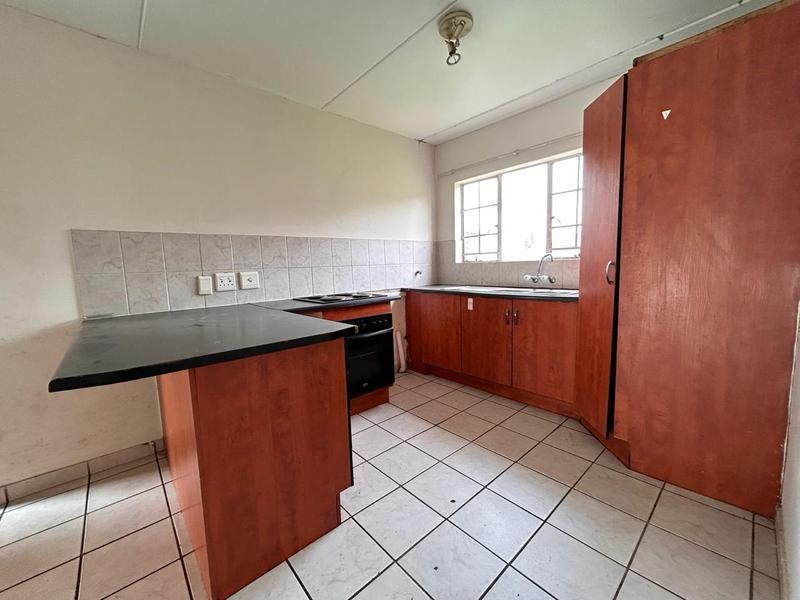 2 Bedroom Property for Sale in Halfway Gardens Gauteng