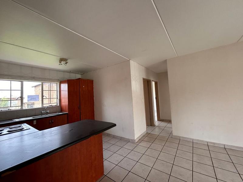 2 Bedroom Property for Sale in Halfway Gardens Gauteng