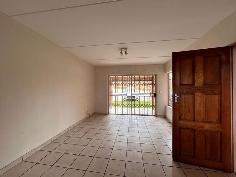 2 Bedroom Property for Sale in Halfway Gardens Gauteng
