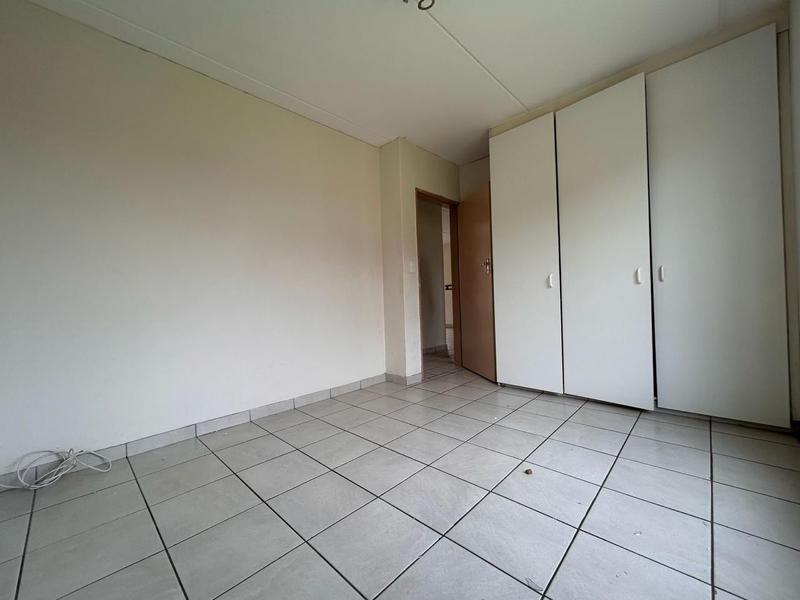 2 Bedroom Property for Sale in Halfway Gardens Gauteng
