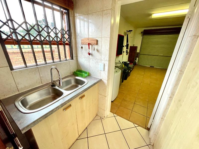2 Bedroom Property for Sale in Noordheuwel Gauteng