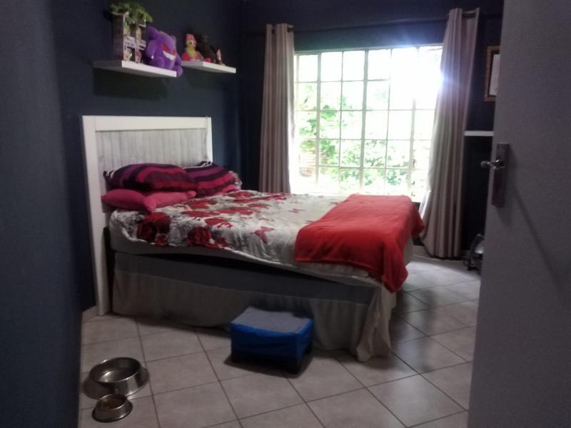 3 Bedroom Property for Sale in Rooihuiskraal North Gauteng