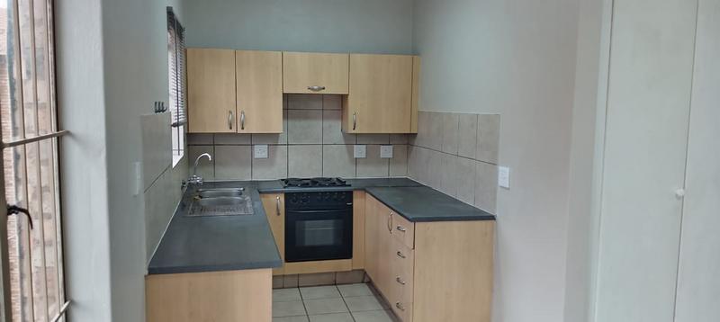 To Let 1 Bedroom Property for Rent in Wapadrand Gauteng