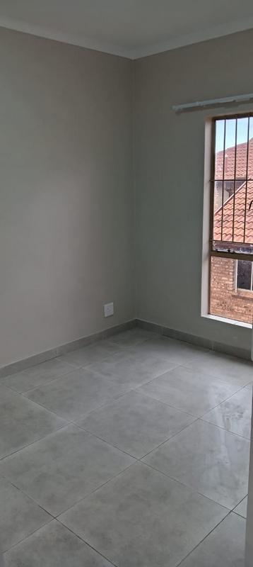 To Let 1 Bedroom Property for Rent in Wapadrand Gauteng