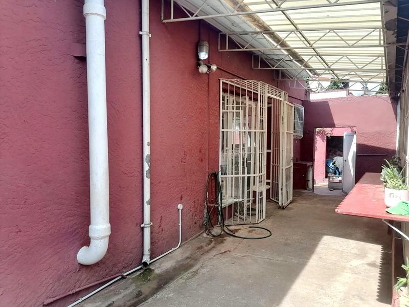 4 Bedroom Property for Sale in Kensington Gauteng