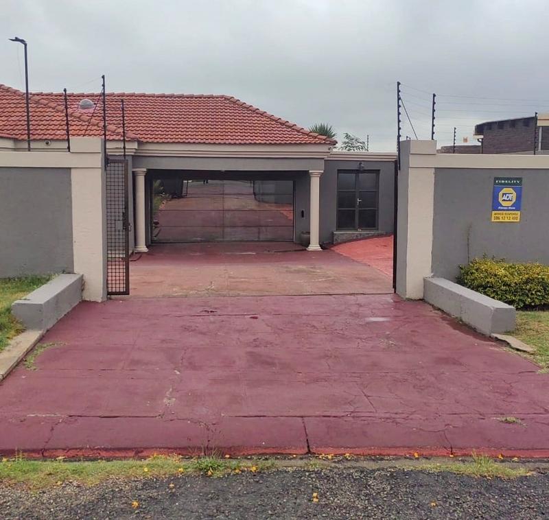 3 Bedroom Property for Sale in Naturena Gauteng