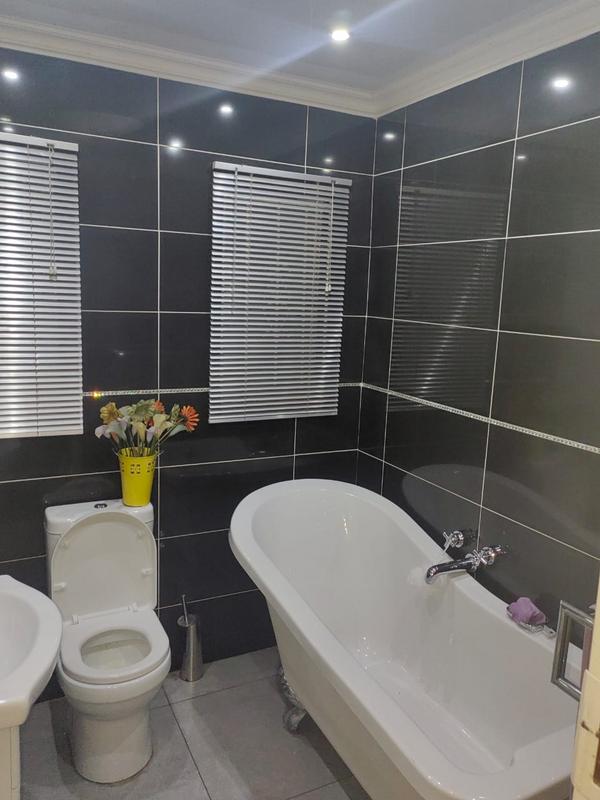 3 Bedroom Property for Sale in Naturena Gauteng