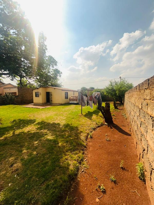2 Bedroom Property for Sale in Vosloorus Gauteng