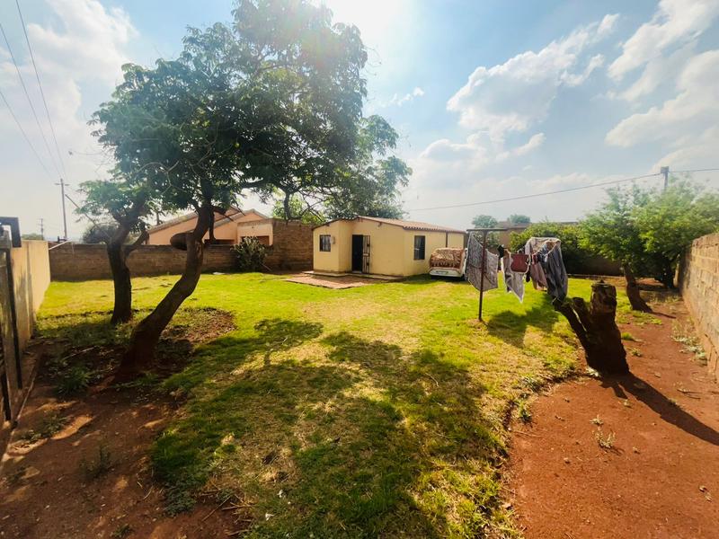 2 Bedroom Property for Sale in Vosloorus Gauteng