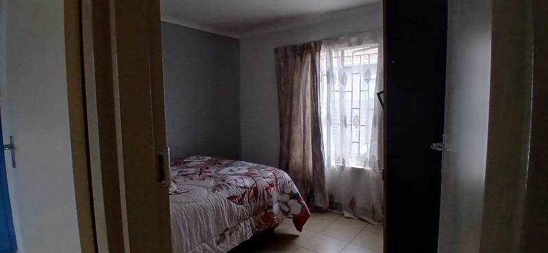 To Let 3 Bedroom Property for Rent in Sky City Gauteng