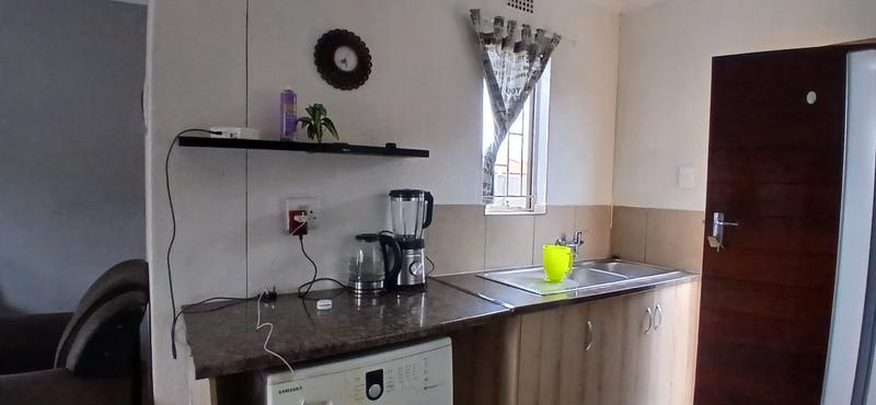 To Let 3 Bedroom Property for Rent in Sky City Gauteng