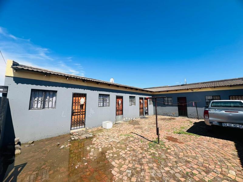9 Bedroom Property for Sale in Leachville Ext 3 Gauteng