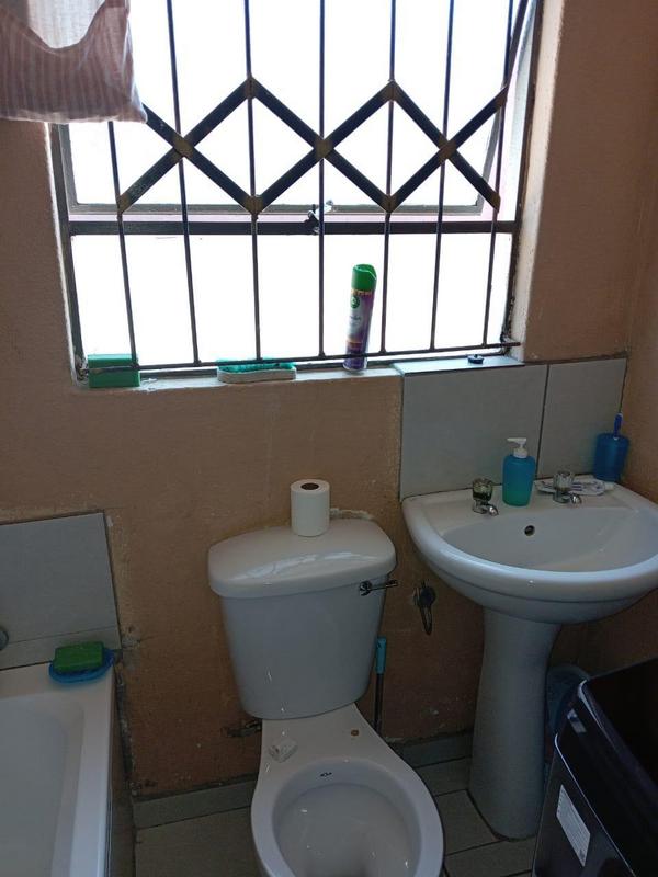 8 Bedroom Property for Sale in Birch Acres Gauteng