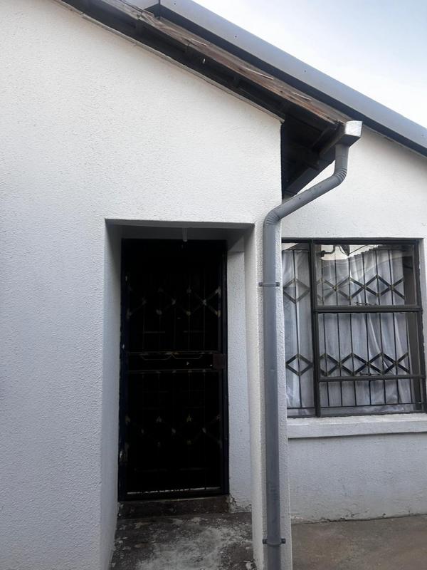 8 Bedroom Property for Sale in Birch Acres Gauteng