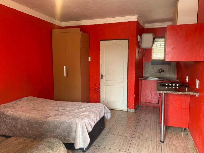 1 Bedroom Property for Sale in Norkem Park Gauteng