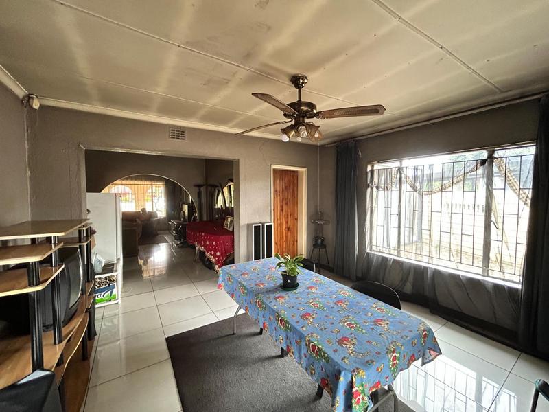 4 Bedroom Property for Sale in Bakerton Gauteng