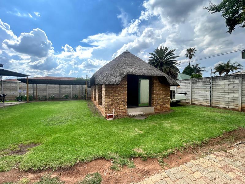 Commercial Property for Sale in Geduld Gauteng