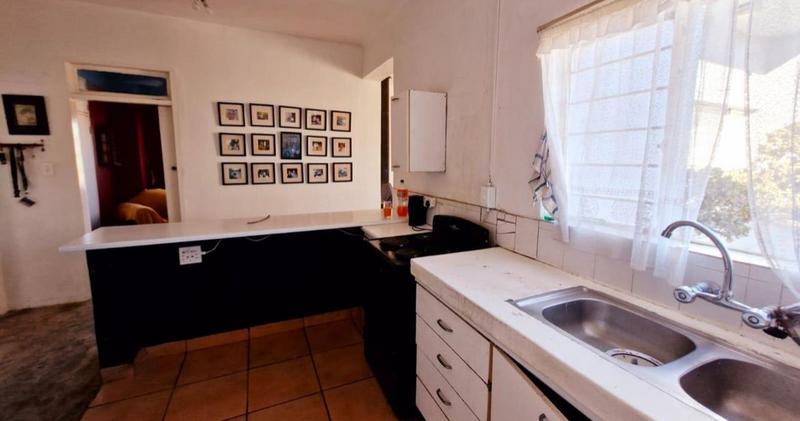 2 Bedroom Property for Sale in Townsview Gauteng