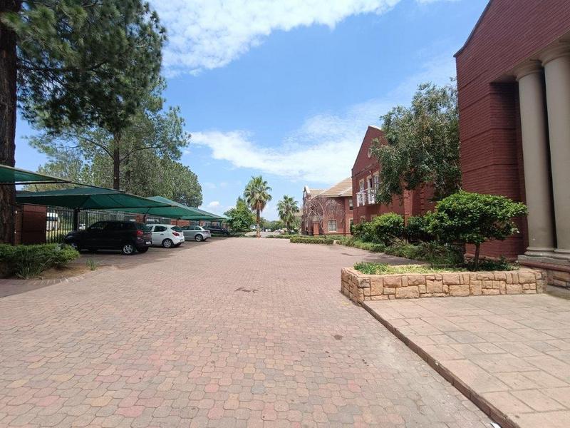 To Let commercial Property for Rent in Fourways Gauteng