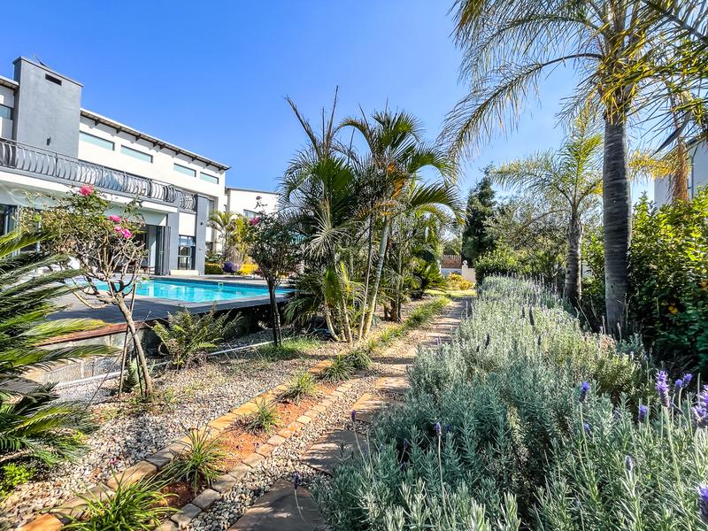 7 Bedroom Property for Sale in Midstream Hill Gauteng