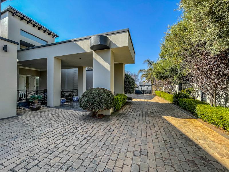 7 Bedroom Property for Sale in Midstream Hill Gauteng