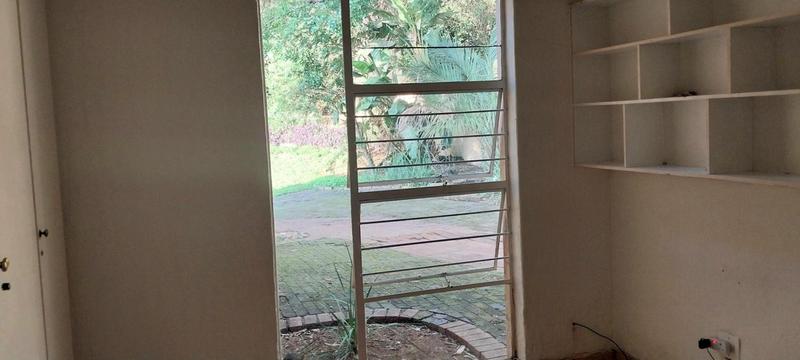 To Let 4 Bedroom Property for Rent in Bryanston Gauteng