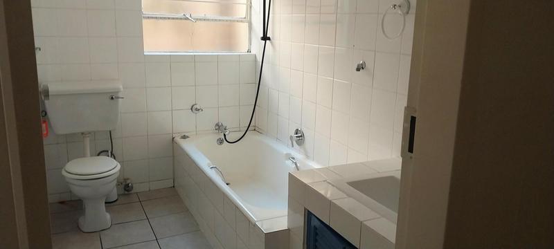 To Let 4 Bedroom Property for Rent in Bryanston Gauteng