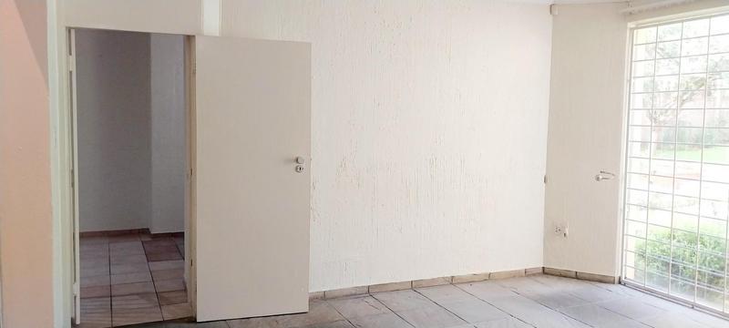 To Let 4 Bedroom Property for Rent in Bryanston Gauteng