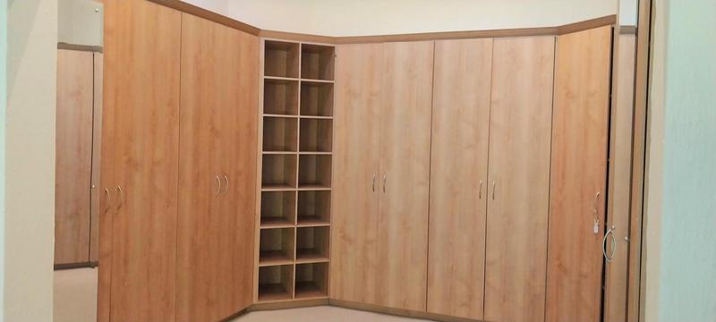 To Let 4 Bedroom Property for Rent in Bryanston Gauteng