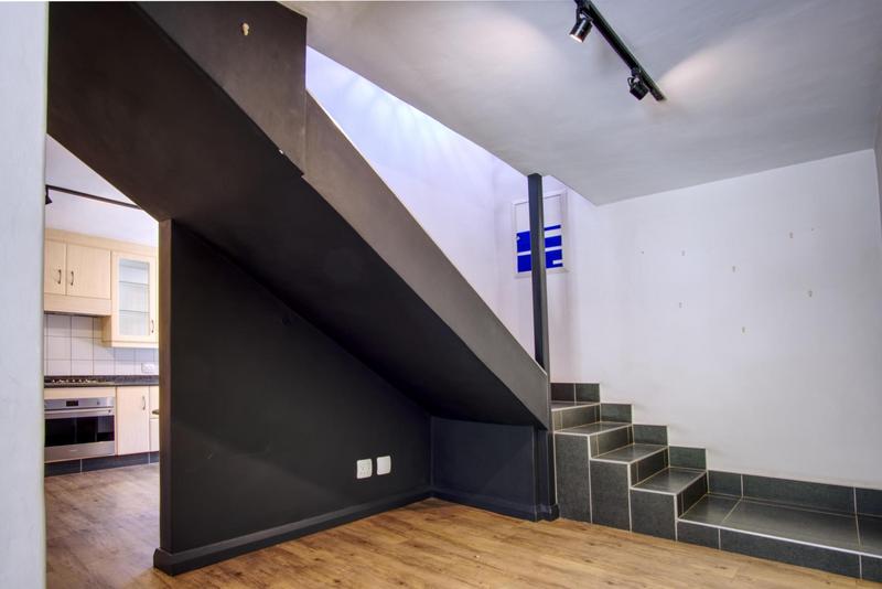 4 Bedroom Property for Sale in Victory Park Gauteng